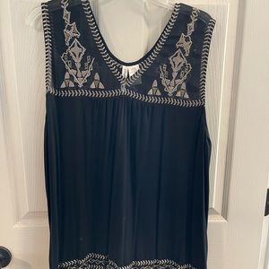 Simply irresistible tank top